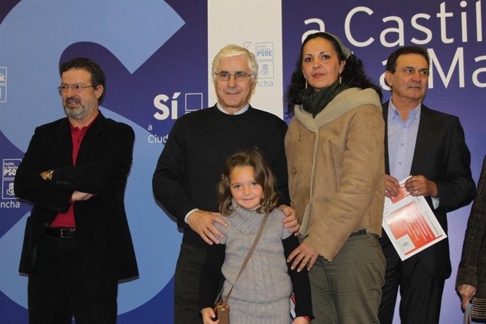 FOTO BARREDA ACTO EN LOS CORTIJOS. PRIMER ENVIO