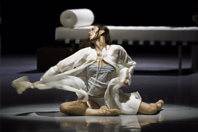 Ballet de Basilea baila 'Traviata, un ballet'.