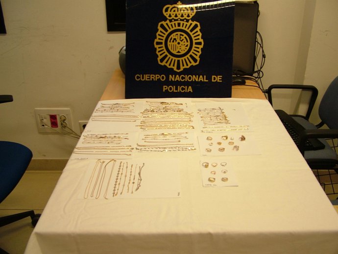 Joyas incautadas por la Policía Nacional