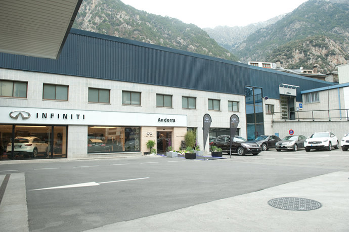 Centro de venta de Infiniti en Andorra 