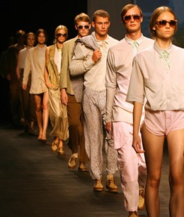 Desfile de Martin Lamothe en la 080 Barcelona Fashion Week 