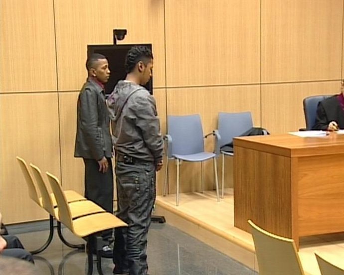 Los dos acusados, en el juicio