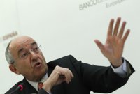 El Banco de España asegura que sin "la imprescindible" norma de capital bajaría mucho el crédito