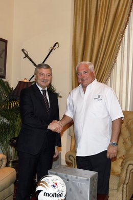 Reunión de José Blanco con el presidente de Panamá, Ricardo Martinelli