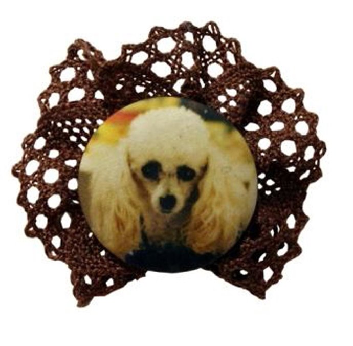 Chapa de la colección Kitsch de Conspiradoras