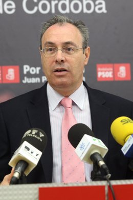 El candidato del PSOE a la Alcaldía de Córdoba, Juan Pablo Durán