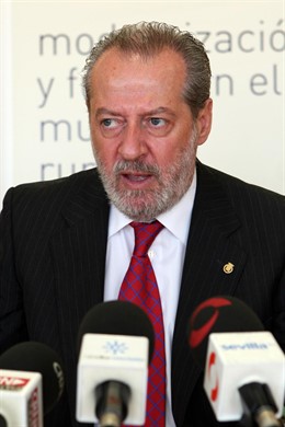 Fernando Rodrígez Villalobos