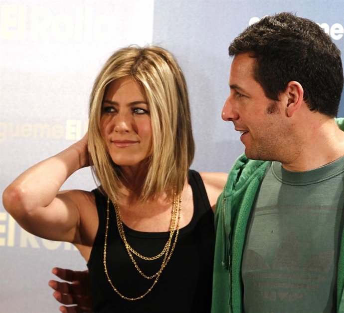 Jennifer Aniston y Adam Sandler