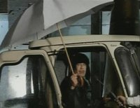 Manifestación frente a la Embajada de Libia en España