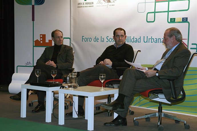 Díaz Trillo y Rodríguez Villalobos en el Foro de la Sostenibilidad