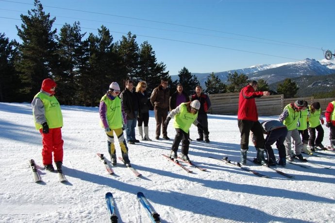 Participantes en el programa 'Nieve en Santa Inés'