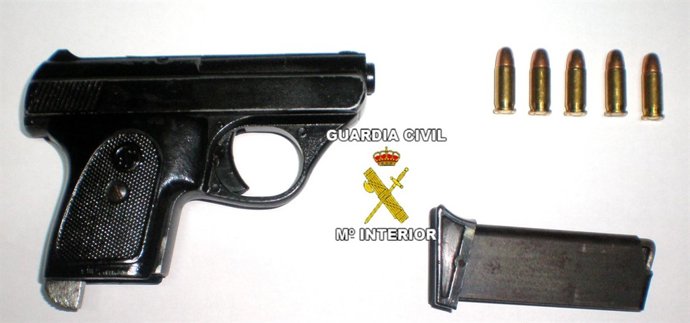 Pistola incautada