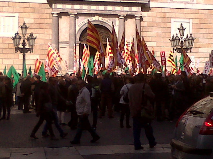 Delegados sindicales ante la Generalitat