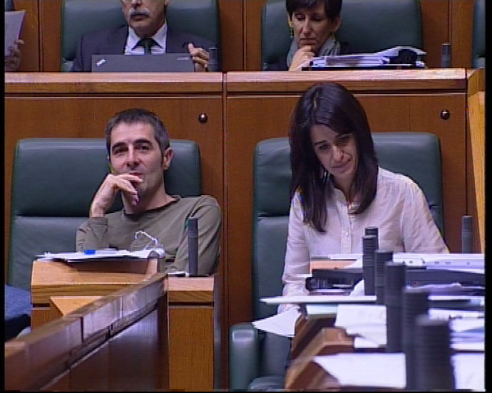 Aintzane Ezenarro y Mikel Basabe