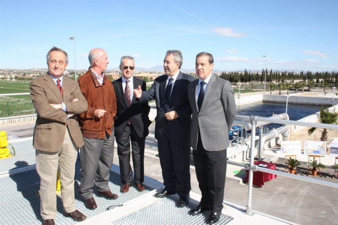 Inauguración de la depuradora