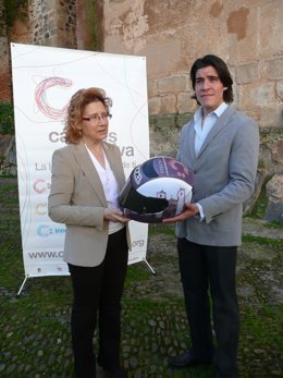 Casco Piloto De Motos Con Cáceres Creativa