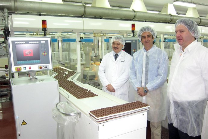 Martín en la visita a Nestlé. 