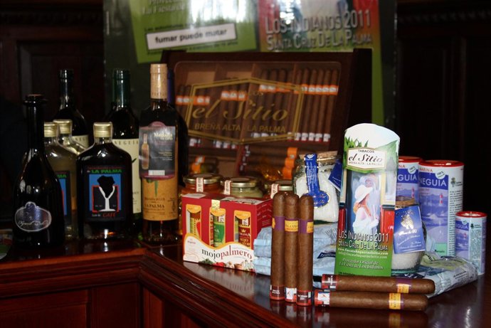 Los puros palmeros llevarán una vitola con el cartel de Los Indianos