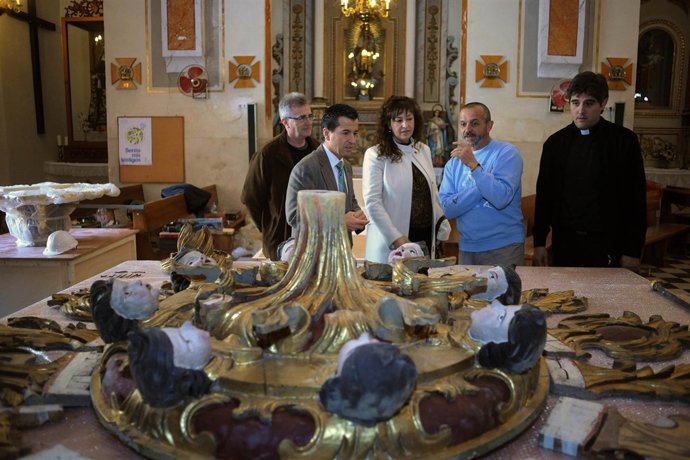 Traslado de los florones de la Valldigna