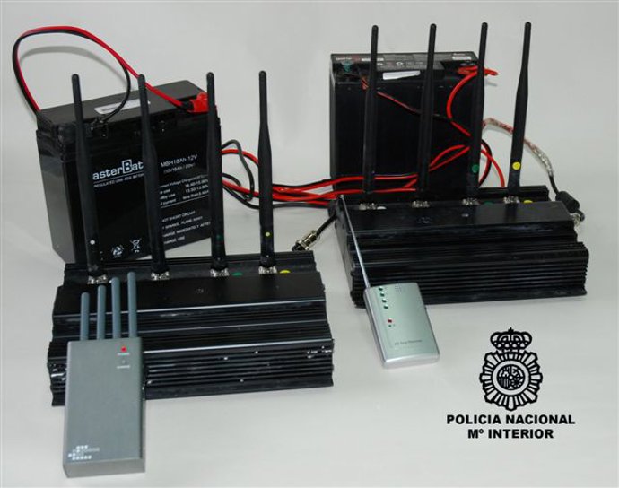 Policía Nacional (El CNP De Badajoz Frustra El Robo De Gran Cantidad De Objetos 