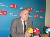 El PSdeG pide una comisión de investigación ante el "ataque a las libertades" de sindicatos y partidos por la Xunta