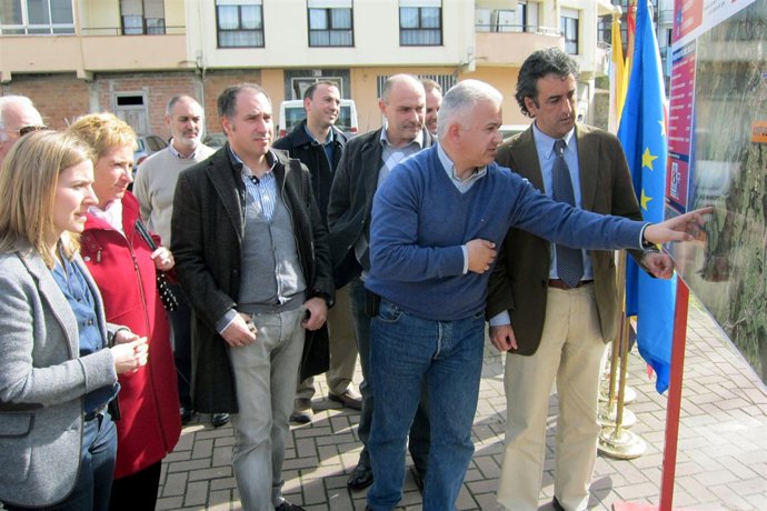 Inauguración del saneamiento de Udalla