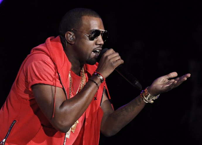 El rapero Kanye West durante una actuación