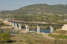 Viaducto sobre el Miño, de San José