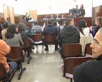 Mari Luz.- La mujer de Santiago del Valle confiesa que su marido asesinó a la niña