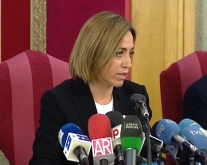 Chacón lamenta explosión de Hoyo de Manzanares