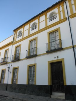 Com.25.02.11. Patrimonio Del Estado Cede A La APS La Casa Nº15 De Patio Banderas