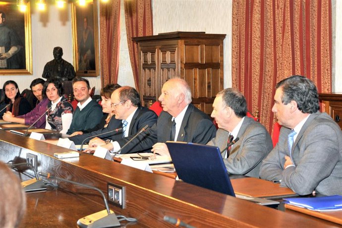 NOTAS DE PRENSA DA USC