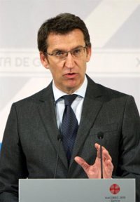 Feijóo censura que el Gobierno no haya consultado "con nadie" la rebaja del límite de velocidad