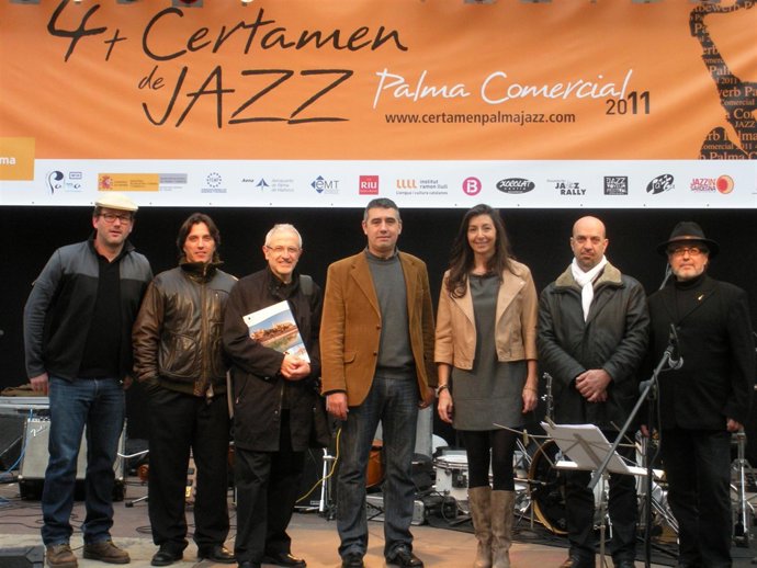 Joana M. Borràs en la presentación del Cuarto Certamen de Jazz Palma Comercial