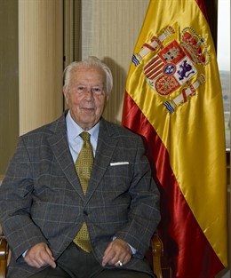 El conferenciante  José Miranda Calvo
