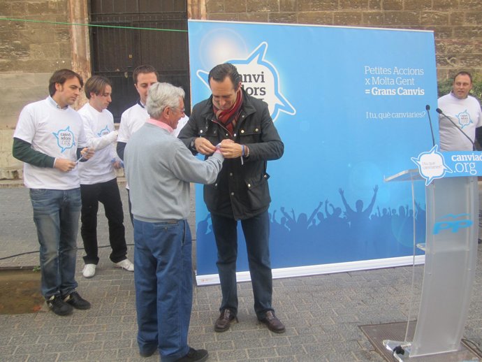 FOTOS PRESENTACIÓN CANVIADORS