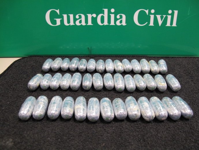 Cilindros de heroína intervenidos