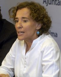 Calvo no está convencida de que UM se haya regenerado y advierte que no pactará con este partido "en estas condiciones"