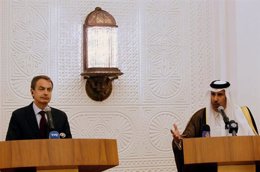 Zapatero en Qatar con el primer ministro, Al Thani