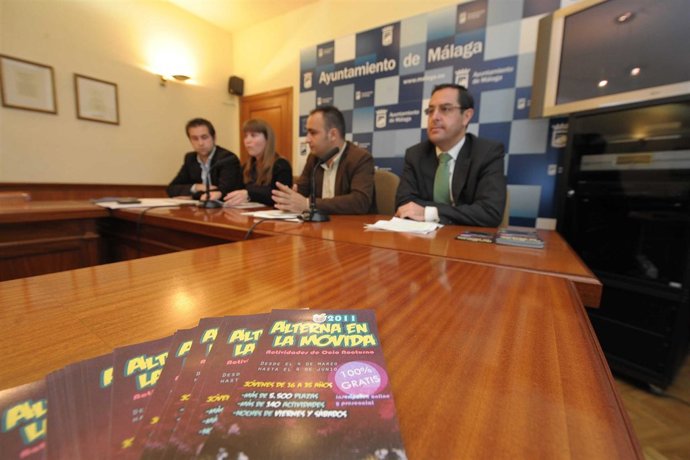 El concejal de Juventud, Mario Cortés, el delegado municipal de Cultura, Miguel 