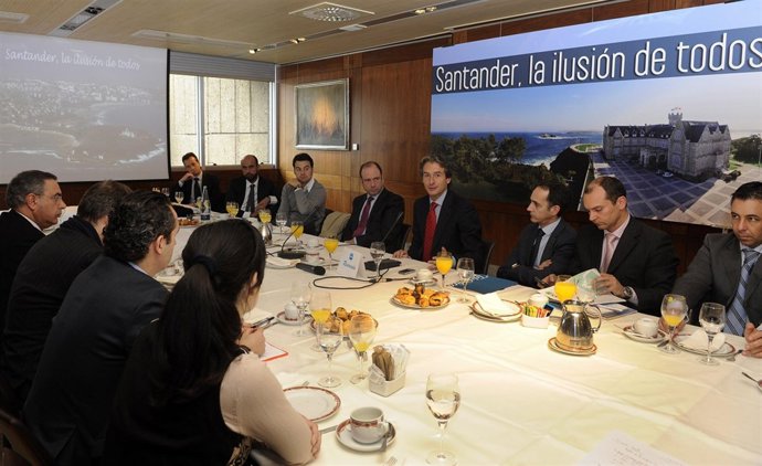 El alcalde en la sectorial de Innovación. 