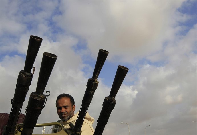 Un rebelde en la ciudad de Brega (Lilbia)