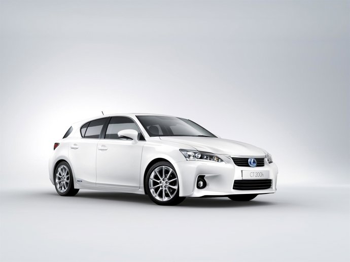Lexus CT 200h
