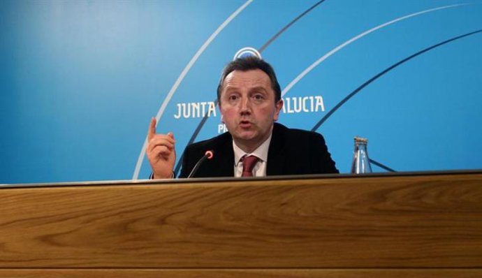 El consejero de Empleo, Manuel Recio, en una reciente comparecencia