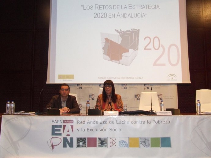 La consejera para la Igualdad y Bienestar Social, Micaela Navarro