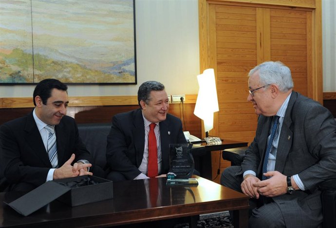 El vicepresidente Biel ha recibido el 'Cachirulo Ilustre'