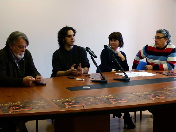 N/P + Imaxes O Actor Alfredo Padilla Estrea Nosalón Teaatro Unha Versión Moderna