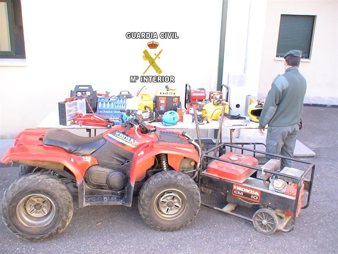 REMITIENDO NOTA DE PRENSA Y FOTOGRAFIA