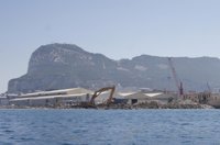 PP dice que admitir a trámite su denuncia por rellenos de Gibraltar "desenmascara sus intereses expansionistas"