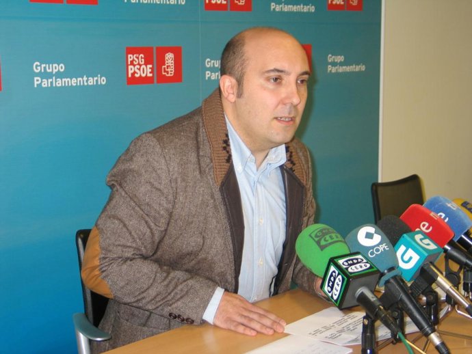 O Psdeg PSOE CONSIDERA A ALFONSO RUEDA COMO "O CEREBRO DO ATAQUE AO SINDICATO UN